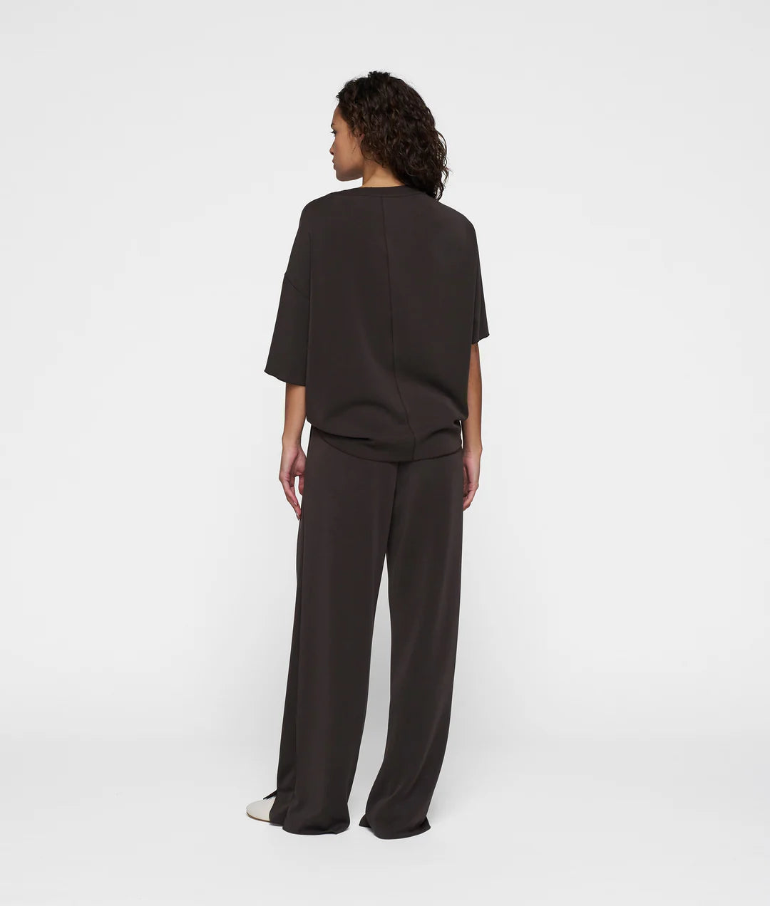 10DAYS | Soft Wide Leg Jogger - Chocolade (20-012-5201)
