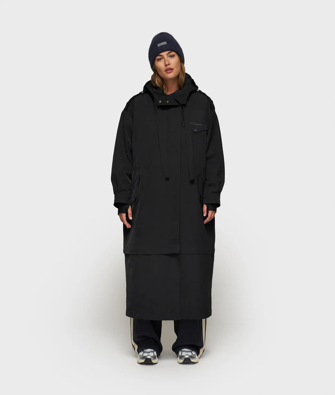 10DAYS | The Famous Raincoat - Black