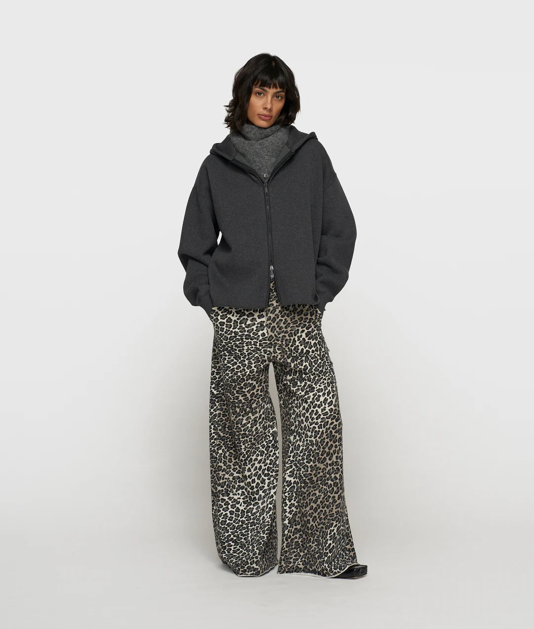 10DAYS | Wide Leg Jogger Leopard