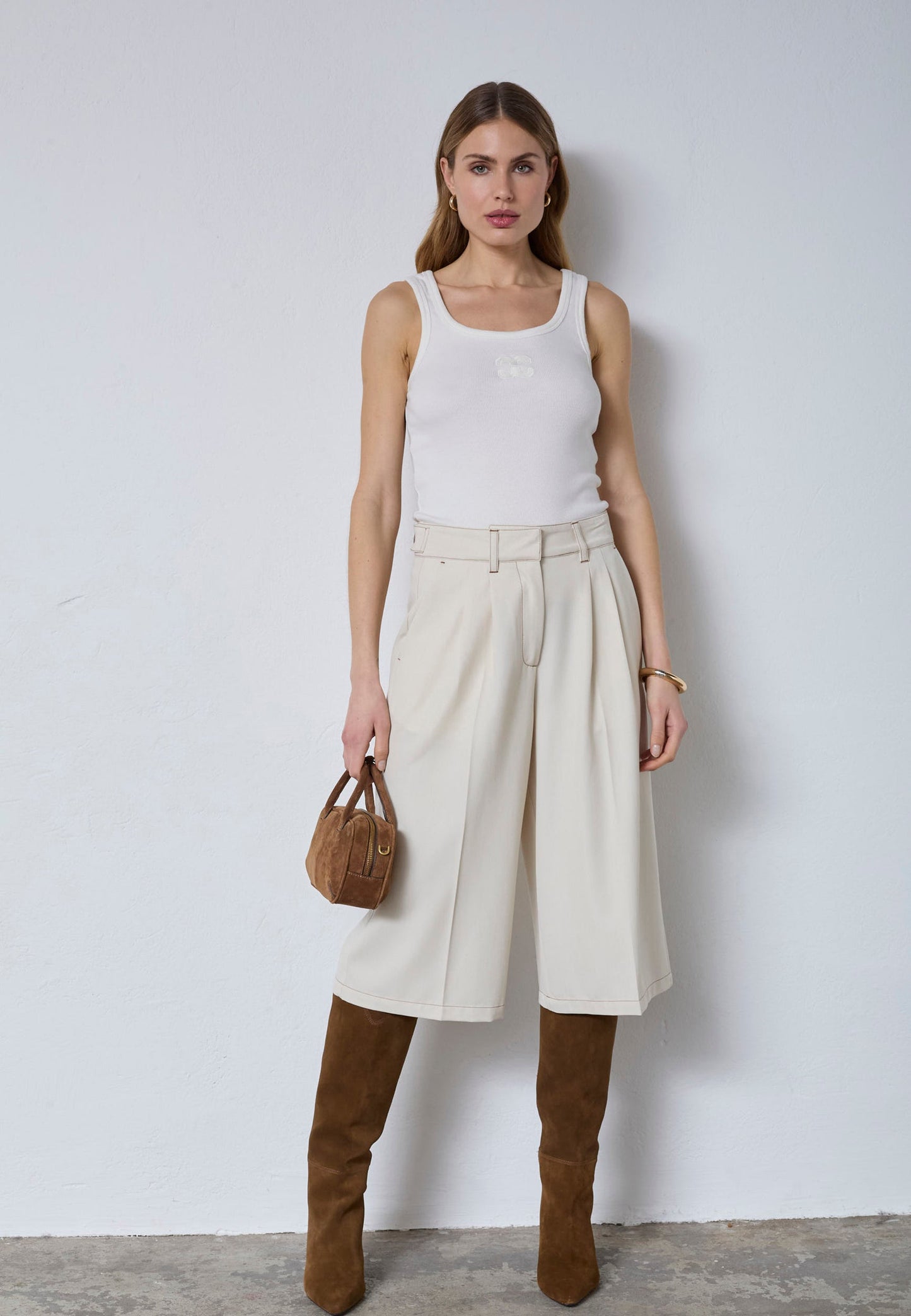 Co'Couture | TerryCC Pleat Bermuda - Bisquit (41205)