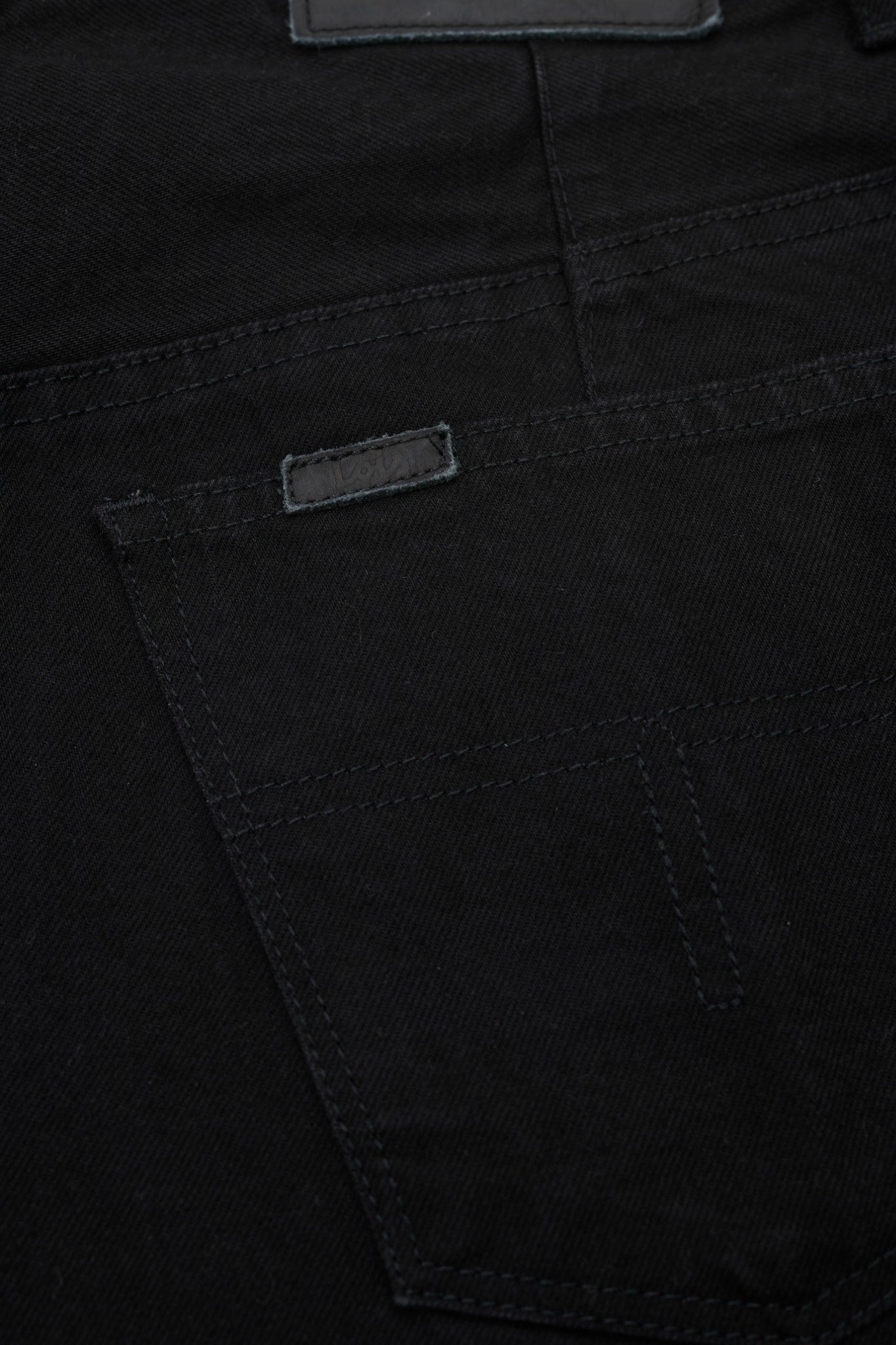 Lois | Aliana-Ber - Marte Black Rinse (3572-8073)