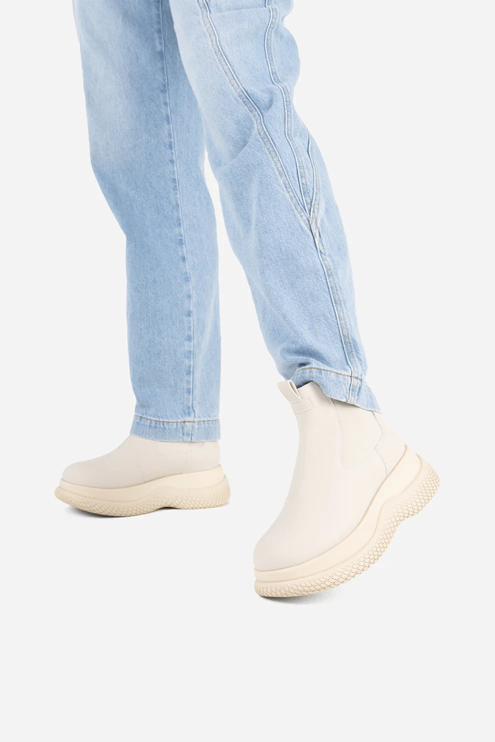 Bronx Shoes | Bru-Te Chelsea Ankel Boot