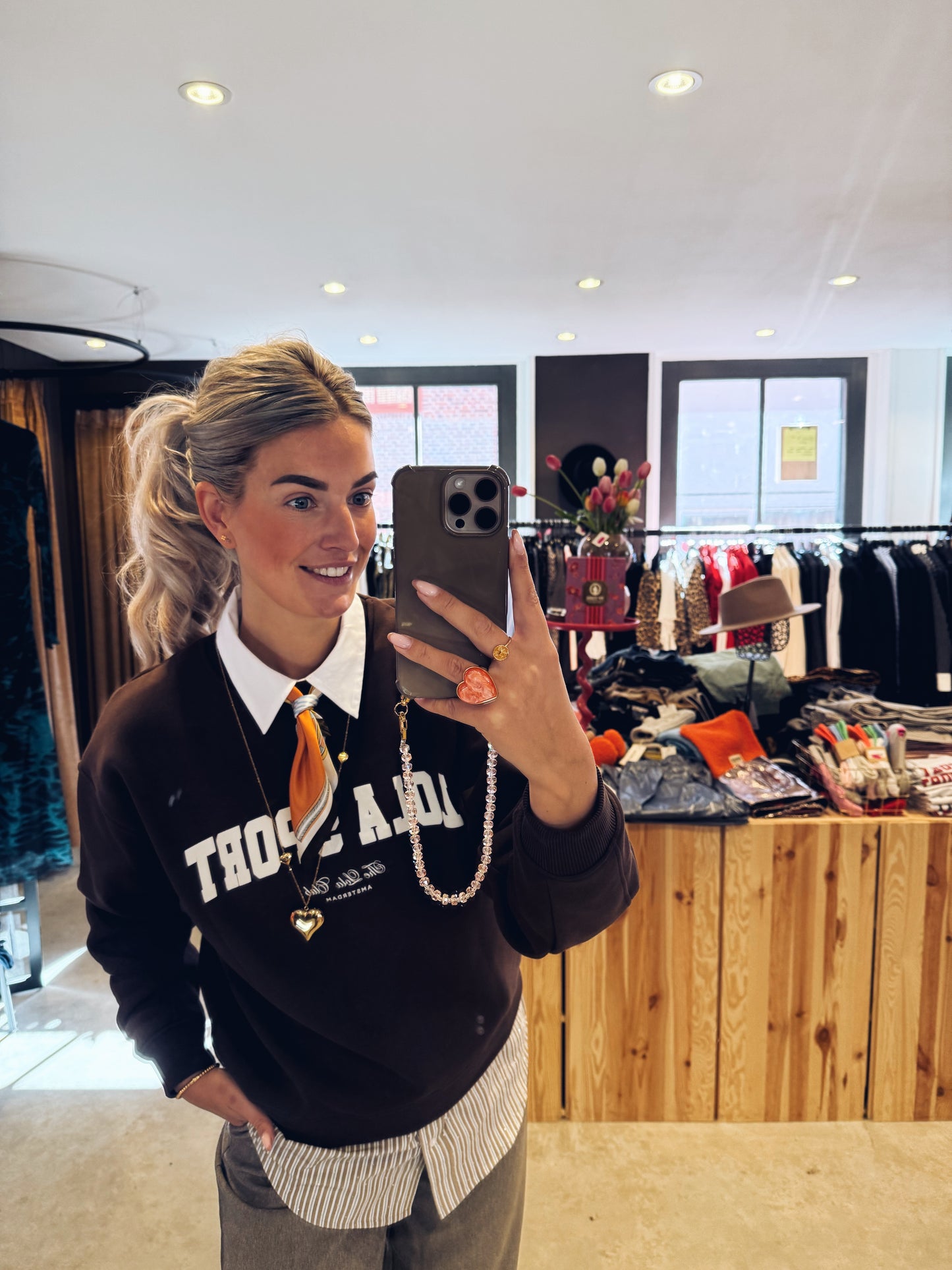 FÍ Sieraden | Gouden Ketting Met Hartjes - Lang