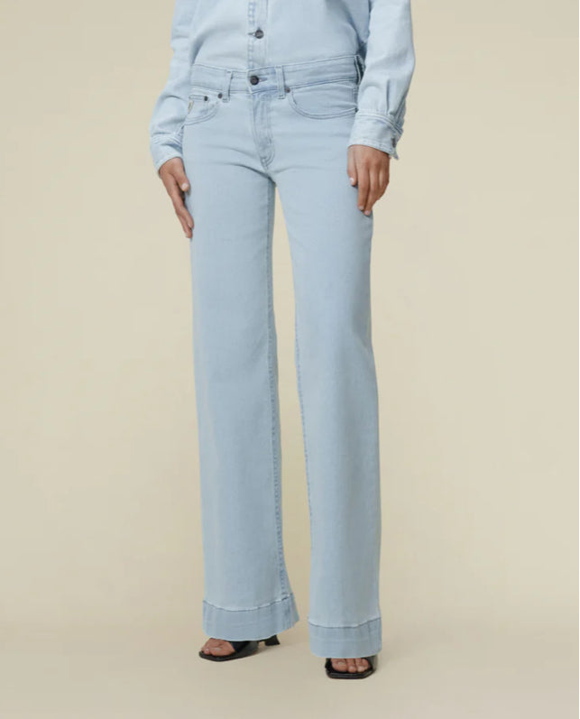 Lois Jeans | Lorna Denver Summer TGS Low Rise Wide Fit - Light Blue (3017-7974)