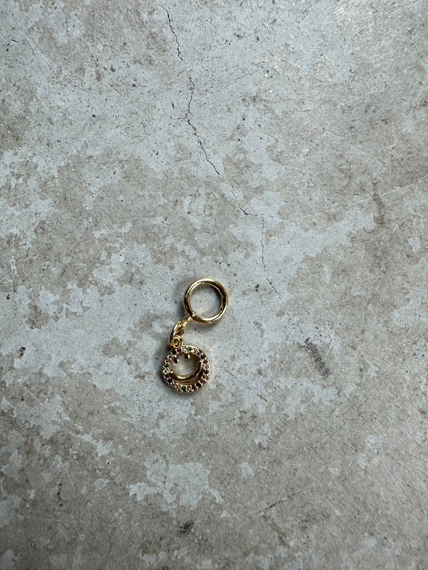 FÍ Dokkum | Smiley Bedels Goud | Meerdere Varianten