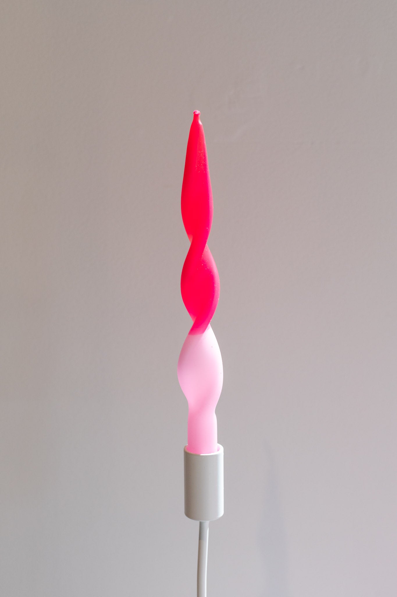 Pink Stories | Dip Dye Curly