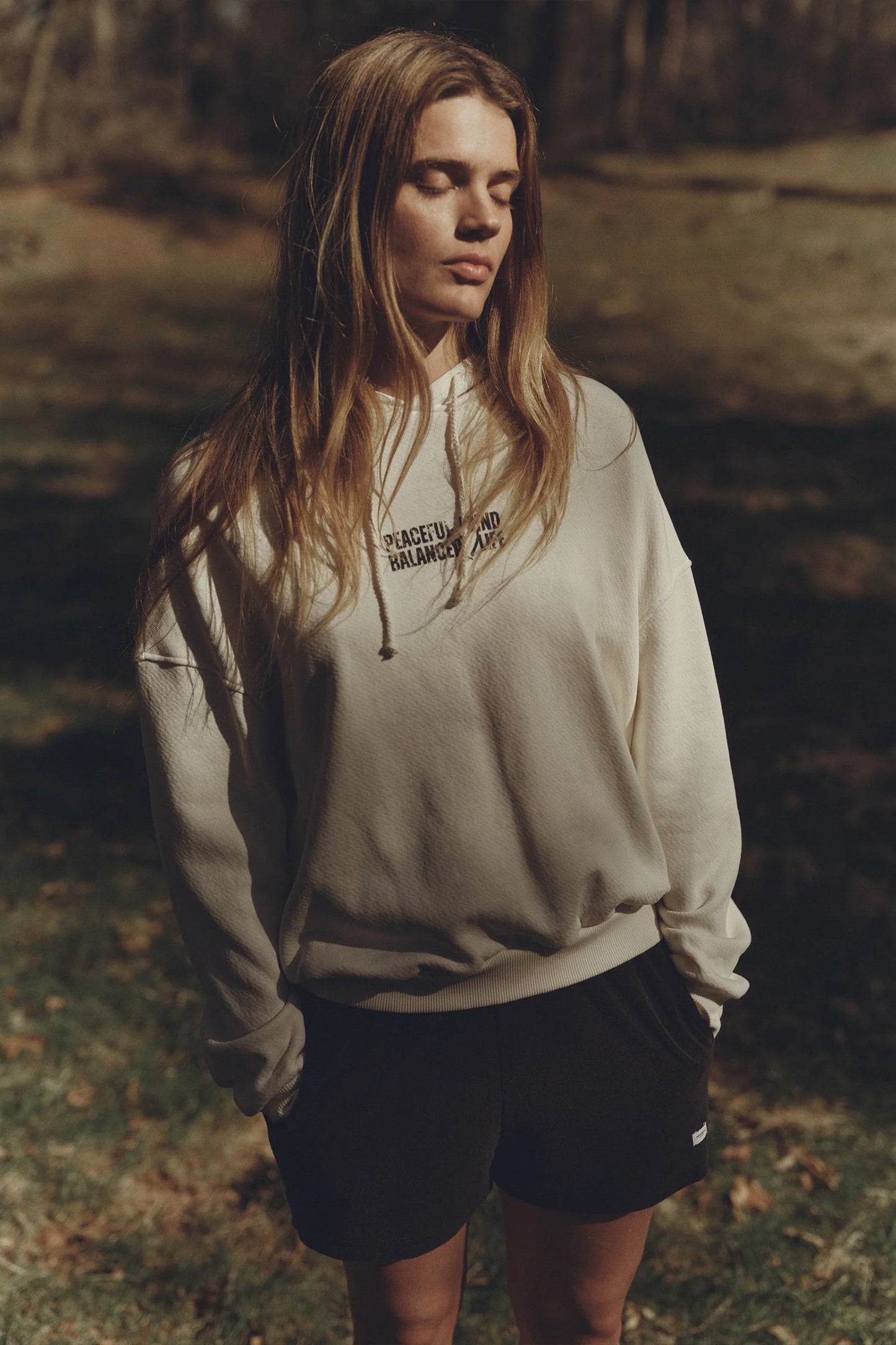 Penn & Ink | Hoodie Print - Ecru/Asphalt (S25T1174LTD)