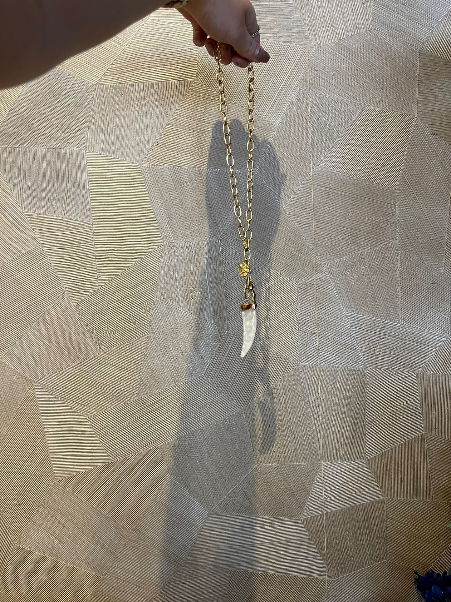 Fí | Ketting met bedel