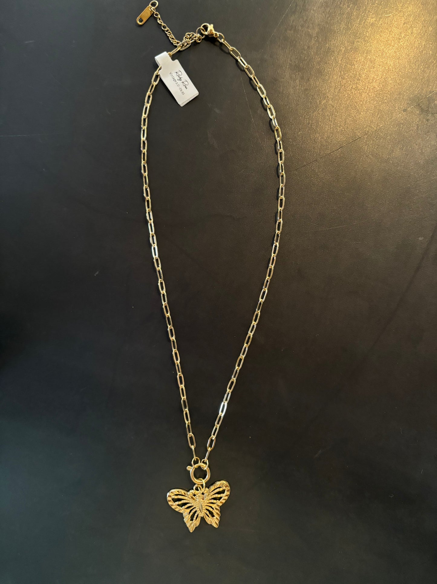 Rocky Rosa | Ketting met vlinder