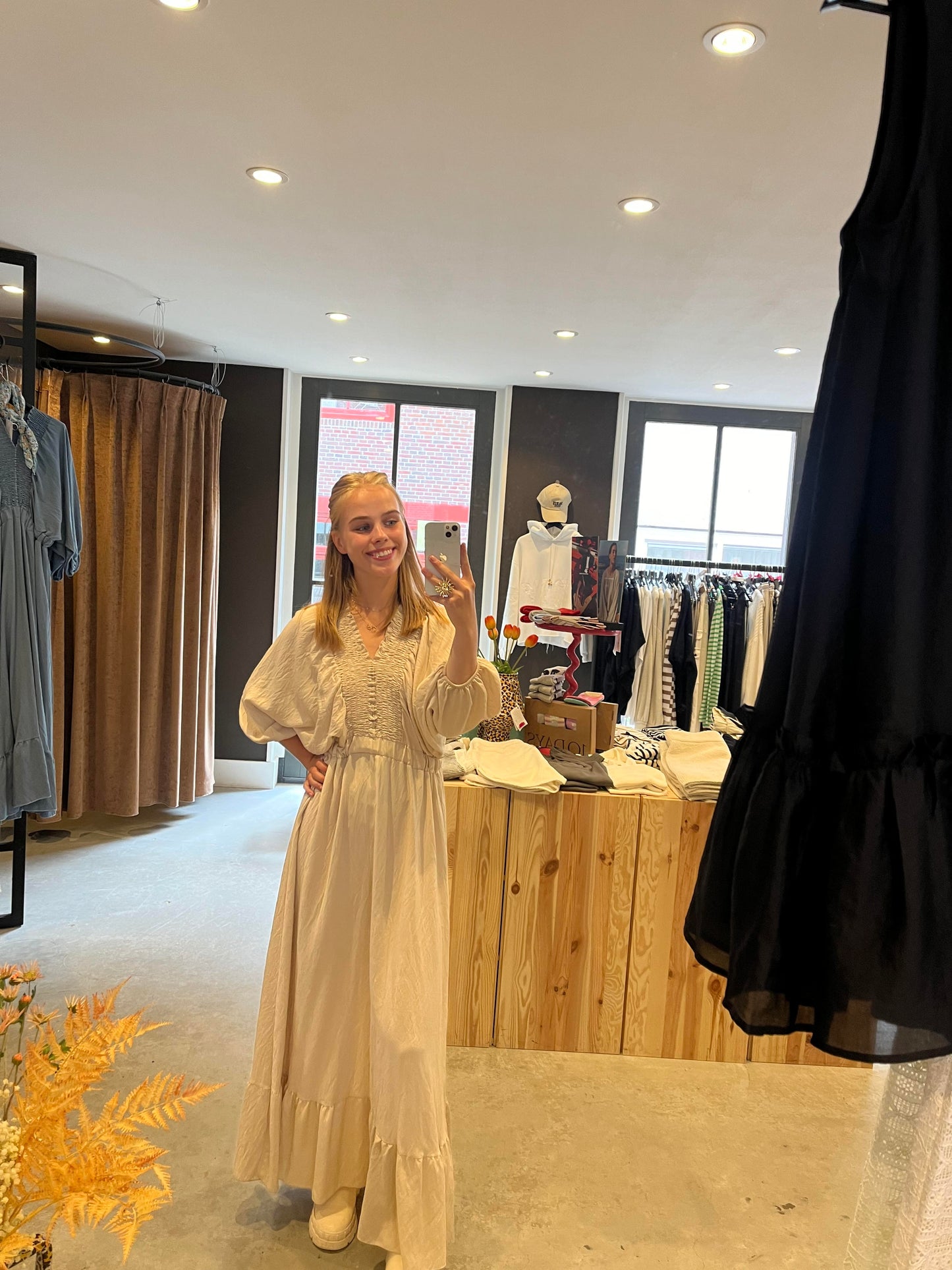 FÍ | Maxi Dress Sand