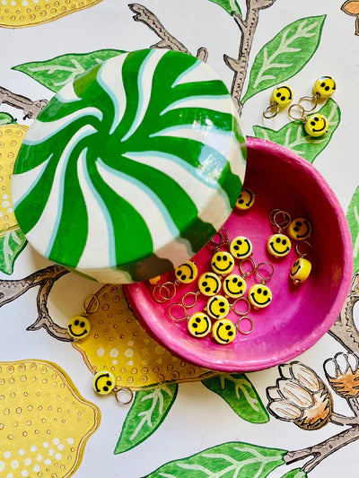 Bonnie Studios | Smiley