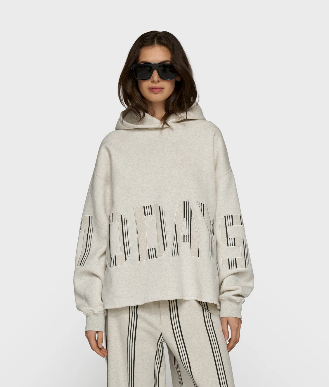 10DAYS | Statement Hoodie (20-811-6202)