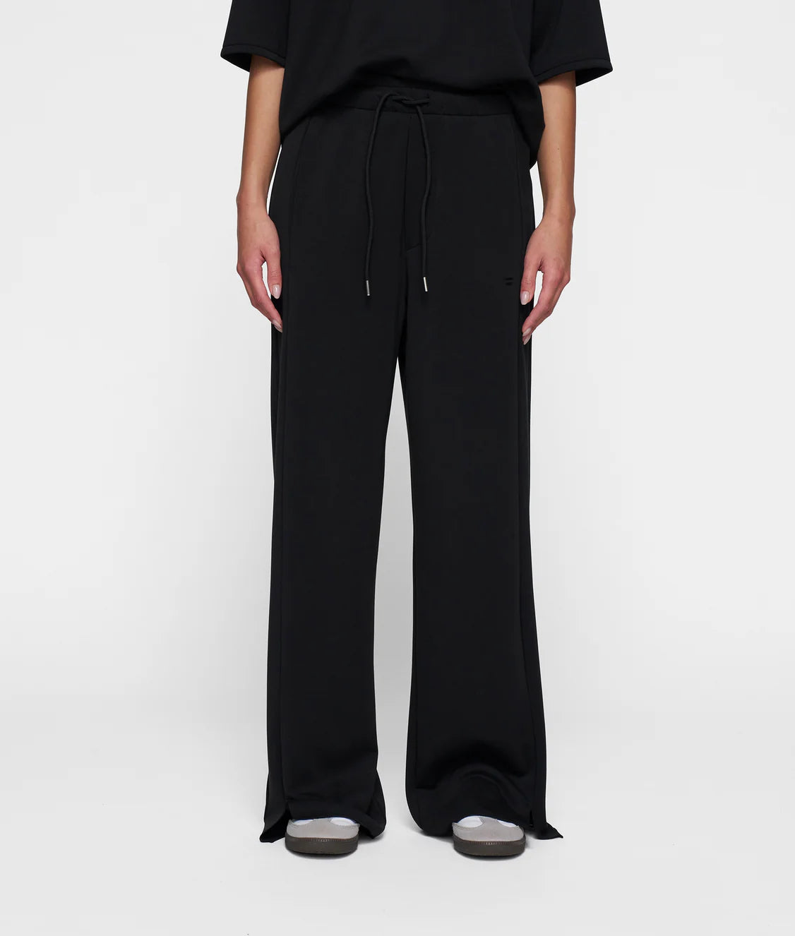 10Days | The Soft Scuba Pants - Zwart (25-013-9900)