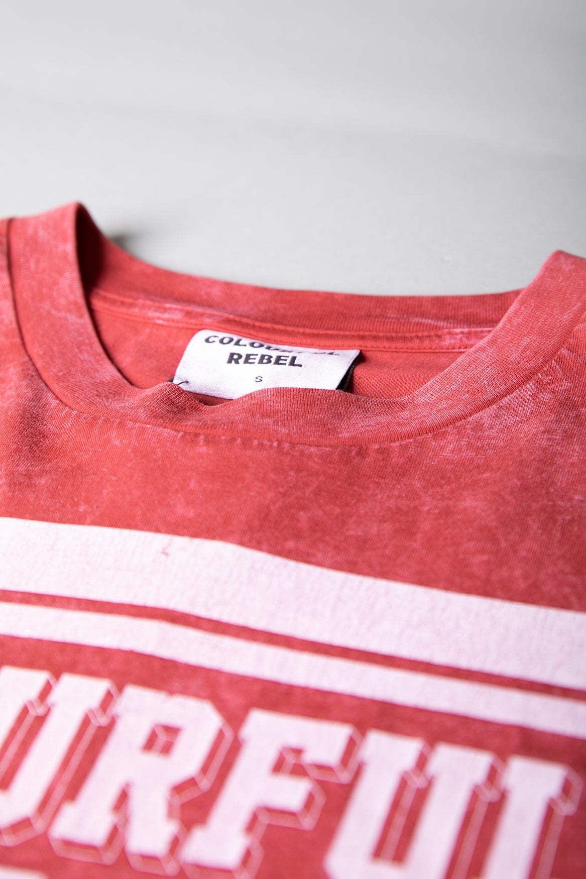 Colourful Rebel | Logo Block Acid Wash Loosefit Tee - Red (WT116731)