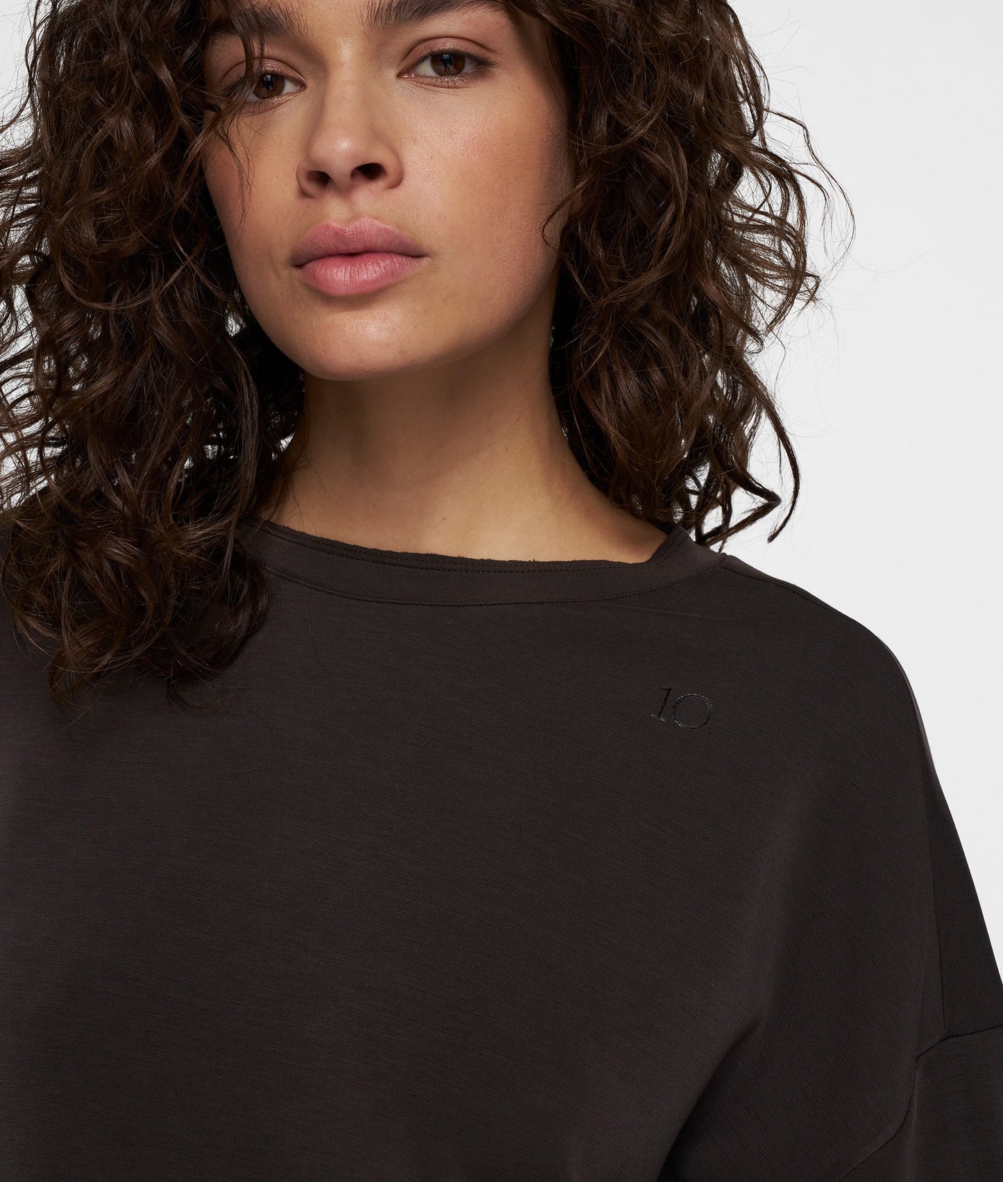 10DAYS | Comfort tee scuba - 1023 chocolate