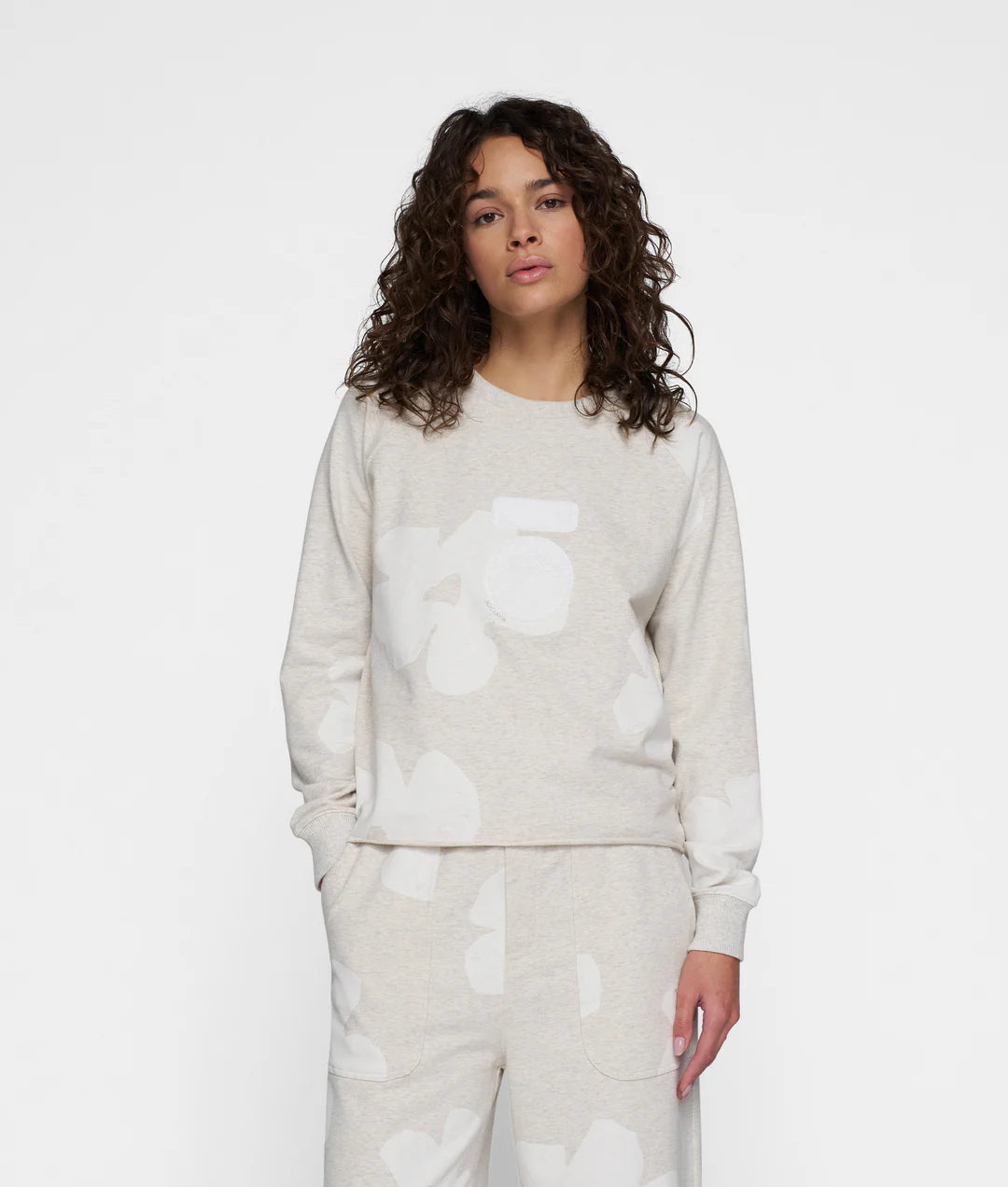 10DAYS | Icon sweater flower - 4000 soft white melee