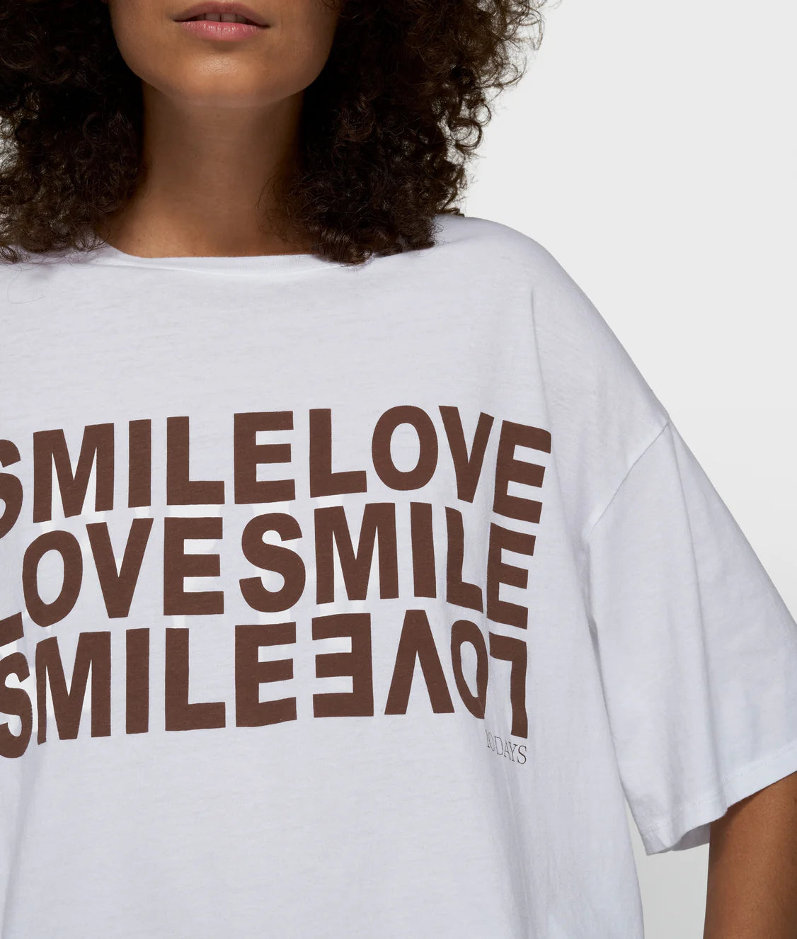 10Days | Smile Love Tee - White (20-744-6201)