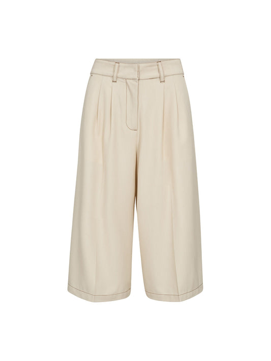 Co'Couture | TerryCC Pleat Bermuda - Bisquit (41205)