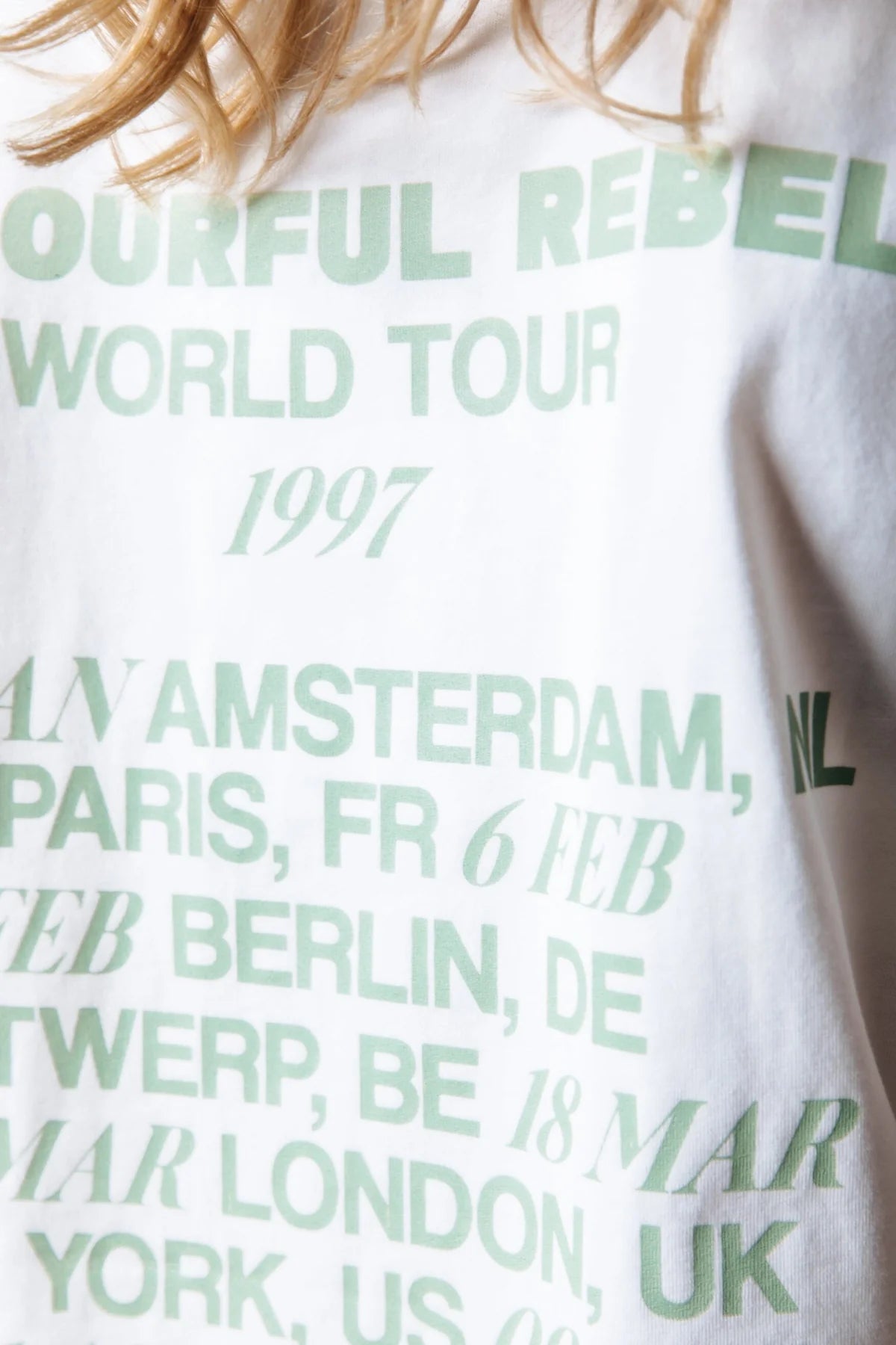 Colourful Rebel | Travel Tee - Off white