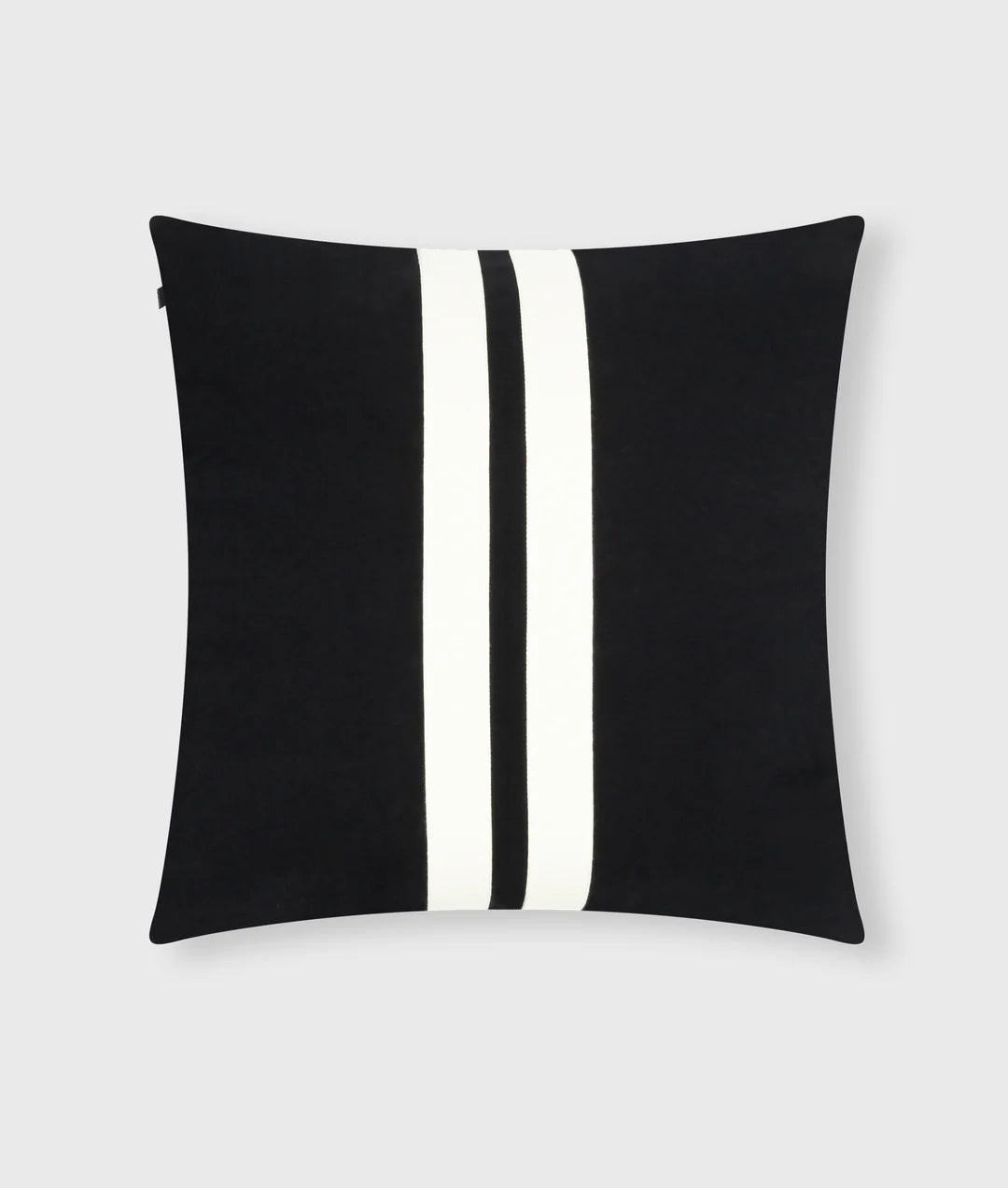 10DAYS | The Pillow Cover