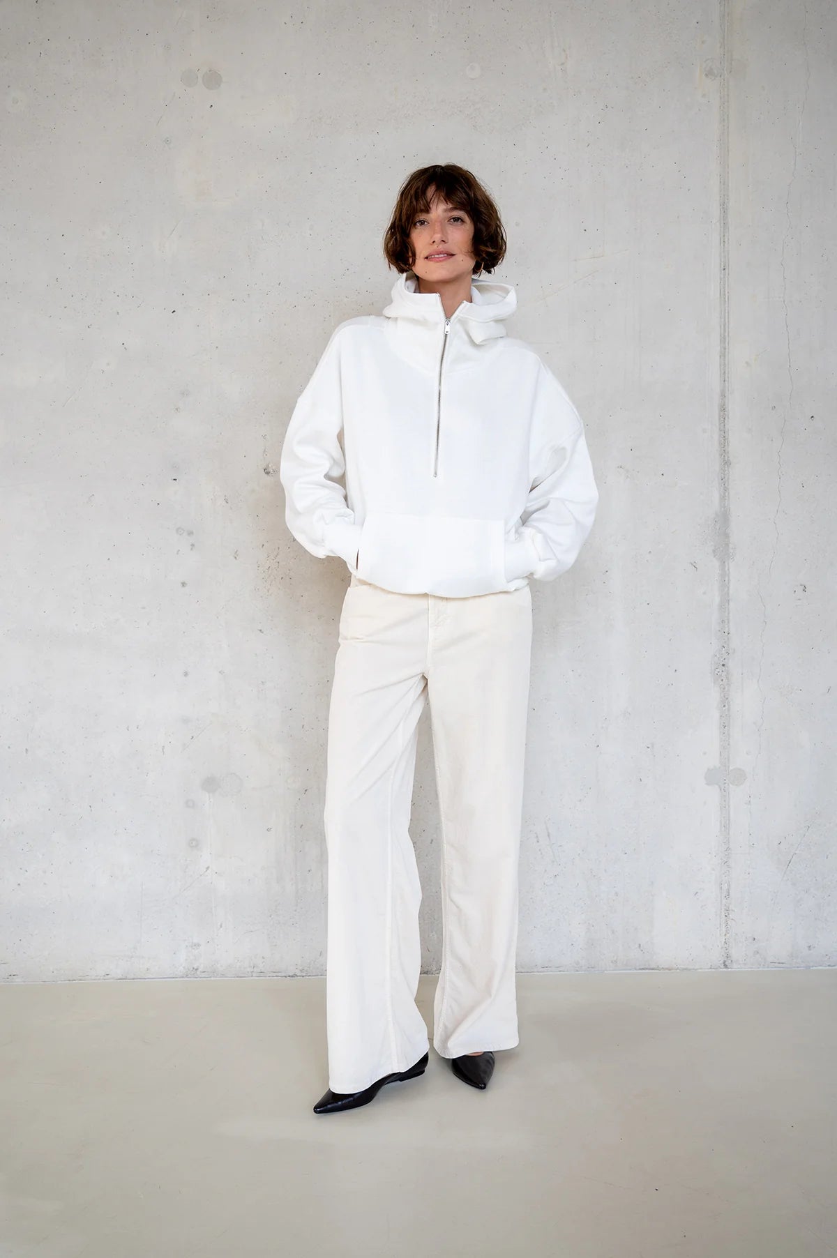 Penn & Ink | Hoodie Print (W25T1211LTD) - Milk