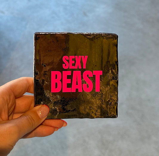 FÍ | Tegeltje (SEXY BEAST)