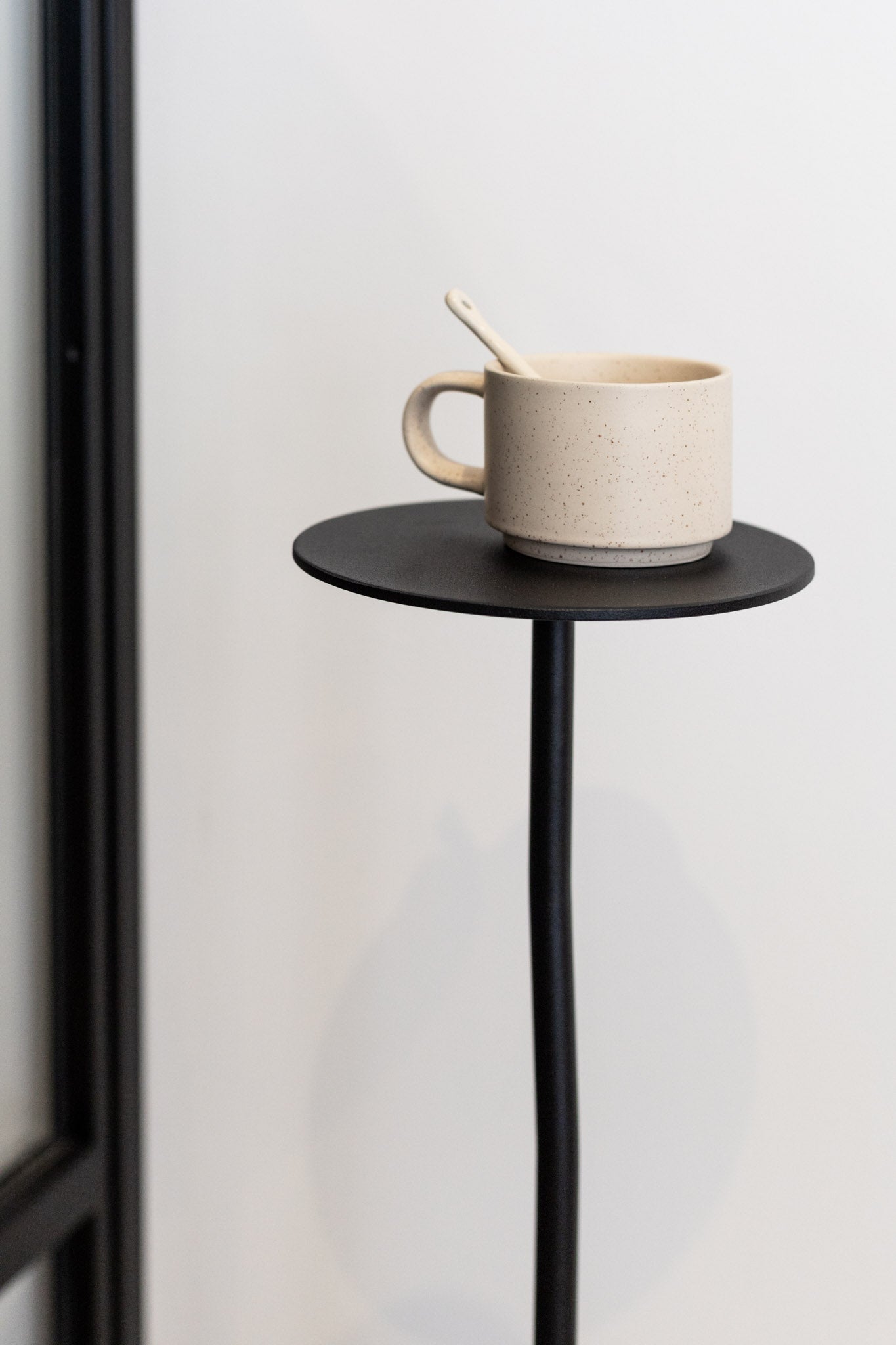 K'willeminhuis | De Mini Tafel - Zwart