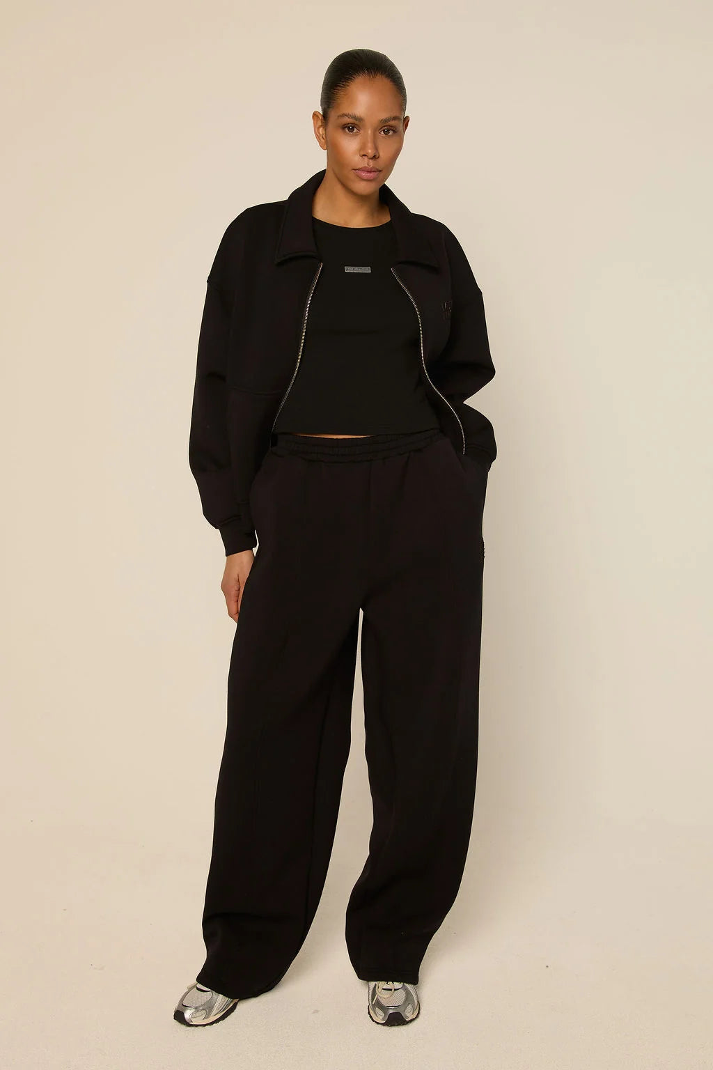 The Lola Club | Lois Zip Trough - Black