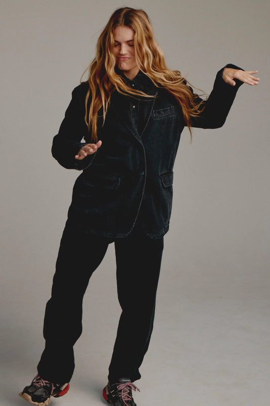 Penn & Ink | Blazer - Black Jeans (W25Z799)