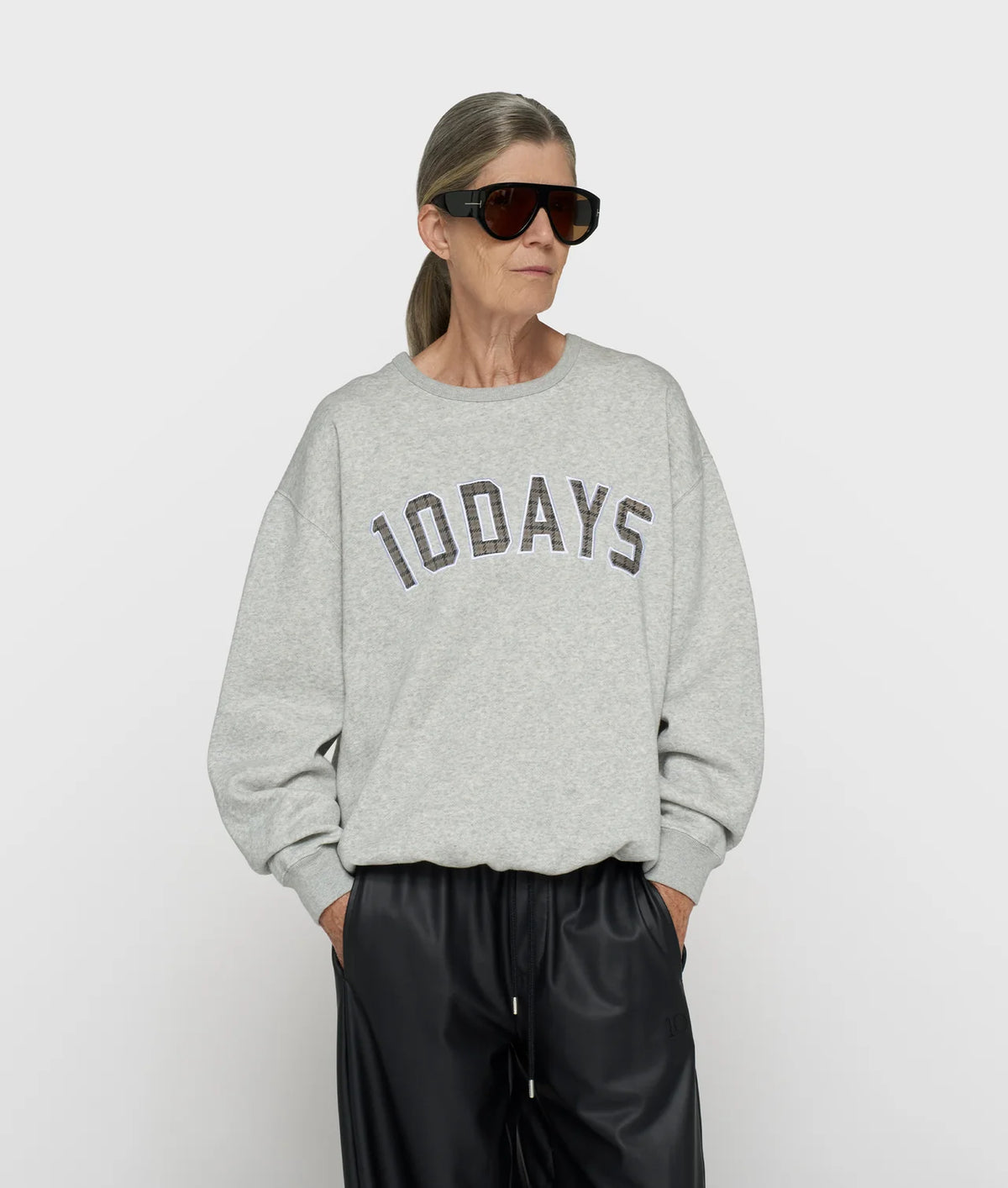 10DAYS | Statement Sweater Logo - Light Grey