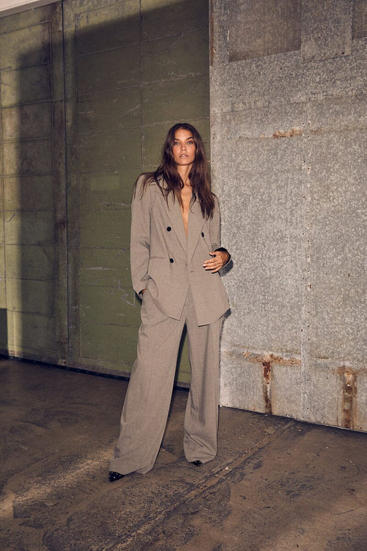 Haute L’Amitié | Nicole Low Triangle Blazer - Beige Melangé (HL10368)