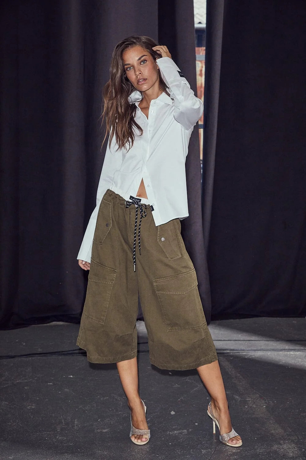 Haute L'Amitié | Pull On Cargo Bermudas - Army