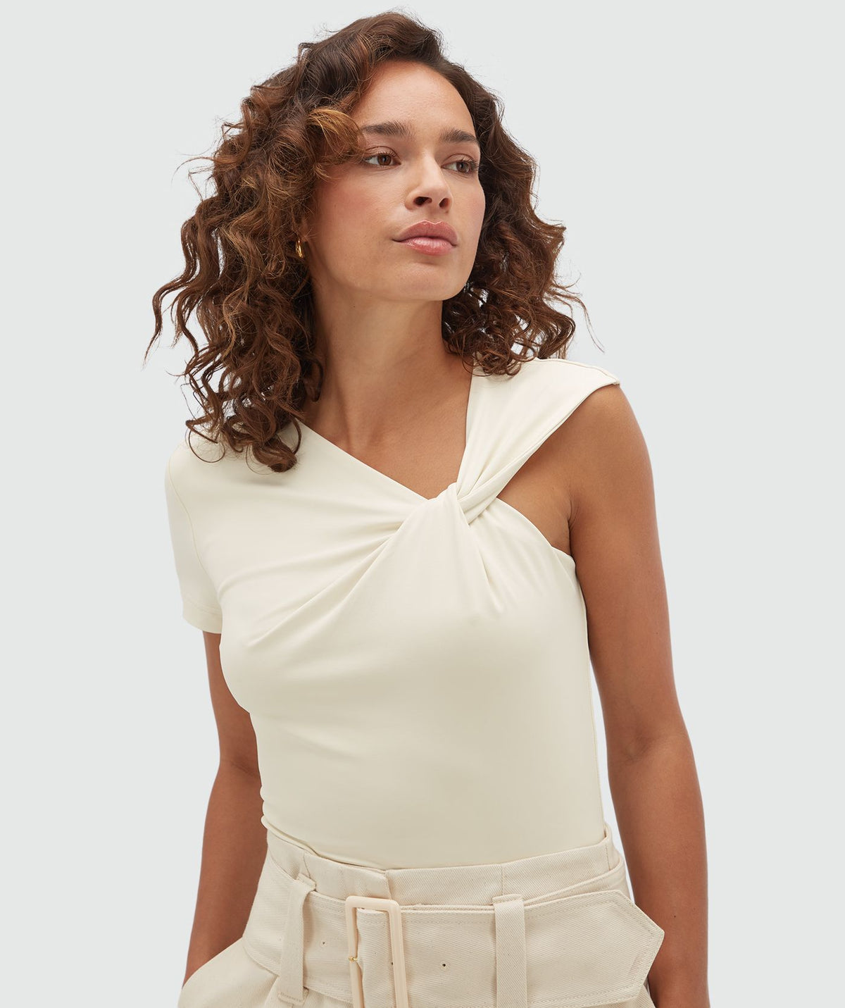 JOSH V | Levi Slim Fit Body - Cloud White